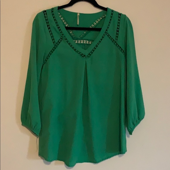 Top - Picture 1 of 1